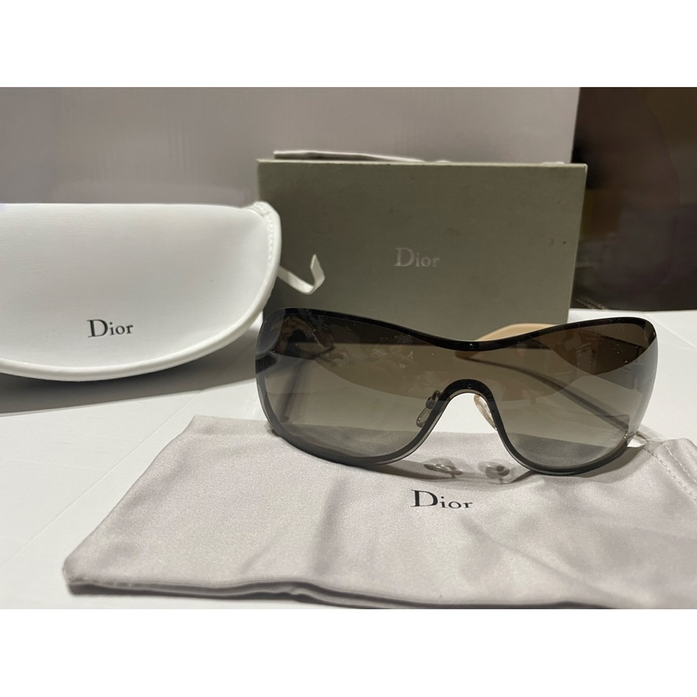 Christian Dior Shield Gradient Sunglasses